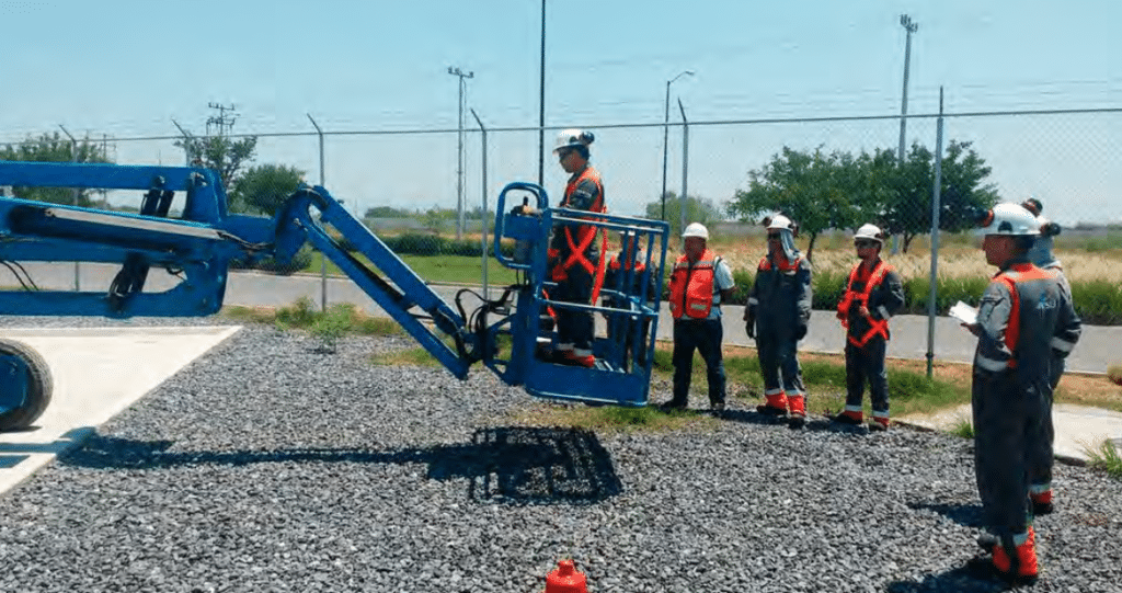 Logistica en operaciones de transporte marítimo, Ship operations solutions, operaciones marítimas, operaciones logísiticas, inspecciones de carga, inspecciones portuarias. Cursos de capacitación con DC-3, cursos para personal calificado. Instructores certificados por la STPS. 